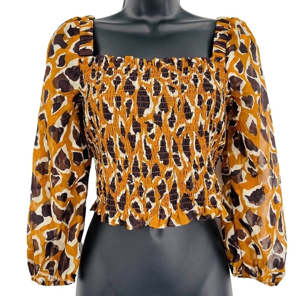 J.O.A. leopard print smocked crop top puff sleeve animal print women's size S
